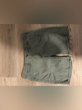 American Eagle Outfitters Olive Green High-Rise Utility Shorts